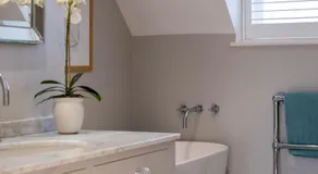 The Lodge - Image 2