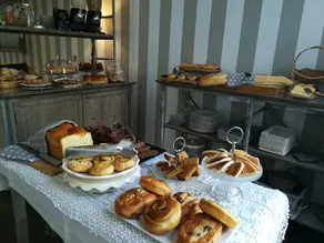 Aux Petits Bonheurs - Image 2