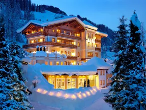 Apartment in Kleinarl near Ski Slopes - Image 3