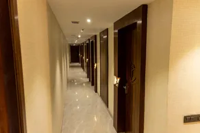 Hotel Golden Lotus - Image 3