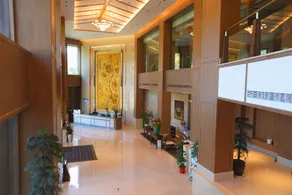 Yulongshan Dong Spring Resort - Image 4