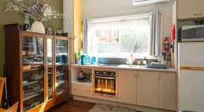 U3 Comfortable Unit in Cronulla - Image 3