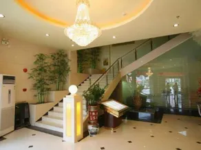Traffic Hotel - Image 2