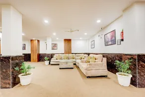 Collection O The Grand Villa - Image 2