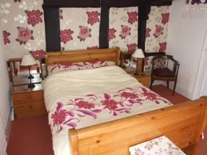 The Crown Inn Lea - Image 2