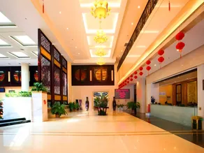 Yantai Golden Beach Hotel - Image 3