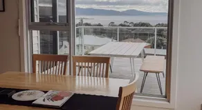 The Watch House - Panoramic Views of Bicheno Ocean - Image 4