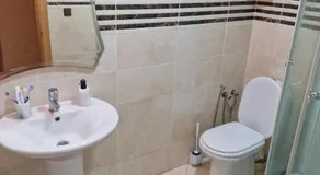 Appart lumineux avec piscine privée avec mer à 200m - Image 2