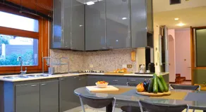 Sicily in Villa - Image 4
