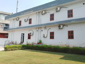Mayur Hotel Near IMT College, Faridabad - Image 2