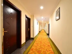 GreenTree Inn JiangSu WuXi DongTing Leather City Express Hotel - Image 4