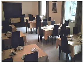 Roma Room Hotel - Image 5