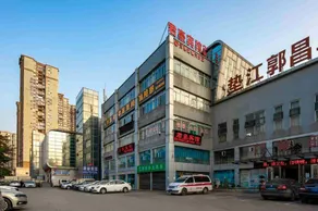 Junhao Hotel (Dianjiang Passenger Transport Center Branch) - Image 2