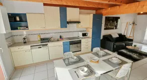 Joli duplex avec piscine - Image 5