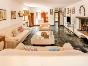 Tuscany Villa with Terrace - Image 2