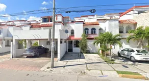 Local vibe and great location around Cancun Downtown - Image 4