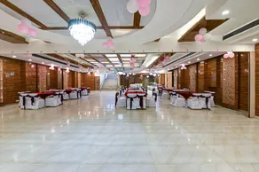 Hotel Rivlet By Carlton Suites - Image 2