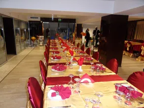 Grand Pier Hotel Old Town - Image 2