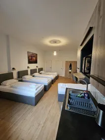 Hostel Sleep INN - Image 2