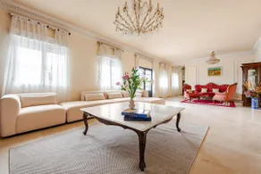 Exclusiva Villa en la Sierra - Image 2