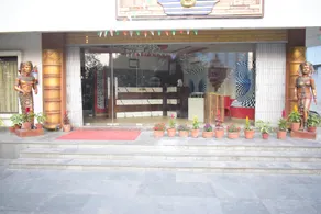TRIS PLANET RESORT - Image 3