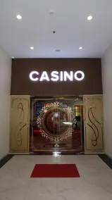 Oriental-Pearl Hotel - Image 5