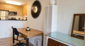 West LA Boutique Apartments Minutes from the Coast - Image 3