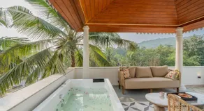 ELIVAAS 4 BHK Villa with Pvt Pool & Jacuzzi-Yashgeet - Image 4