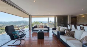 LovelyStay - Casa Guimas - Image 4