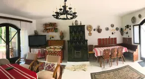 Radnóti Home - Image 2