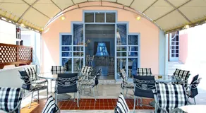 Dolphin Hotel - Image 3