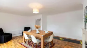 Contractor Stay - 4 Beds Games Room Secure Parking - Image 4
