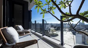 Green Hotel - Image 5