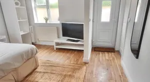 Studio flat - Image 5