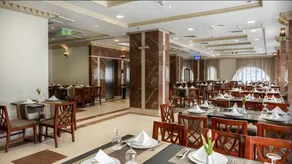 Kingsgate Hotel Durrat - Image 4