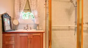 The old Chiltern bank BnB - Image 2