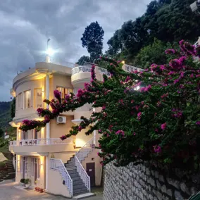 Shepherd Hills Resort - Image 4