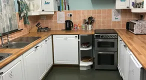 Loch Ness Backpackers Lodge - Image 4