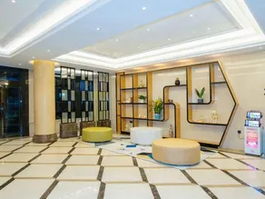 Chonpines Hotel - Image 2