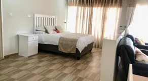 1 bed apartment in Mount Pleasant Heights - 2013 - Image 2