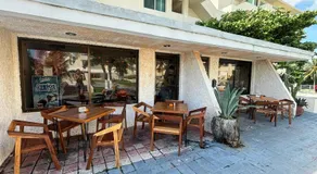 Penthouse spectacular View private Terrace Beachfront Condo Brisas Shores 2 bedrooms - Image 5