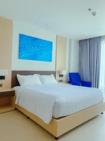 Seaview Cam Ranh - Image 2