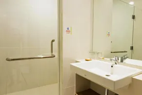 Luxury 1 BR Superior Room AN54A - Image 2