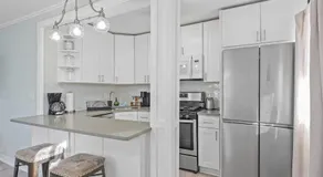 7 Min to NYC, Modern New Apartment - Image 5