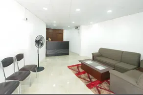 Metro City Hotel - Image 3