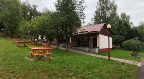 Ośrodek Wczasowy i Domki - Biały Bór - Image 2