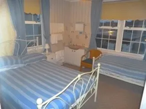 Elnor Guest House - Image 3