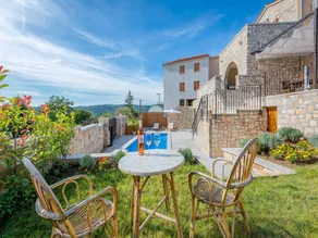 Holiday Home Pazin with Scenic Pool - Image 5