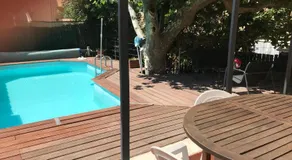 Chambre climatisée avec sdb privée dans une villa avec piscine ouverte d'avril à mi octobre - Image 5