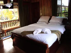 Khum Klao Teak Hut Resort - Image 4